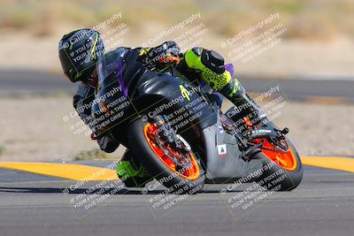 media/Oct-08-2022-SoCal Trackdays (Sat) [[1fc3beec89]]/Turn 16 (125pm)/